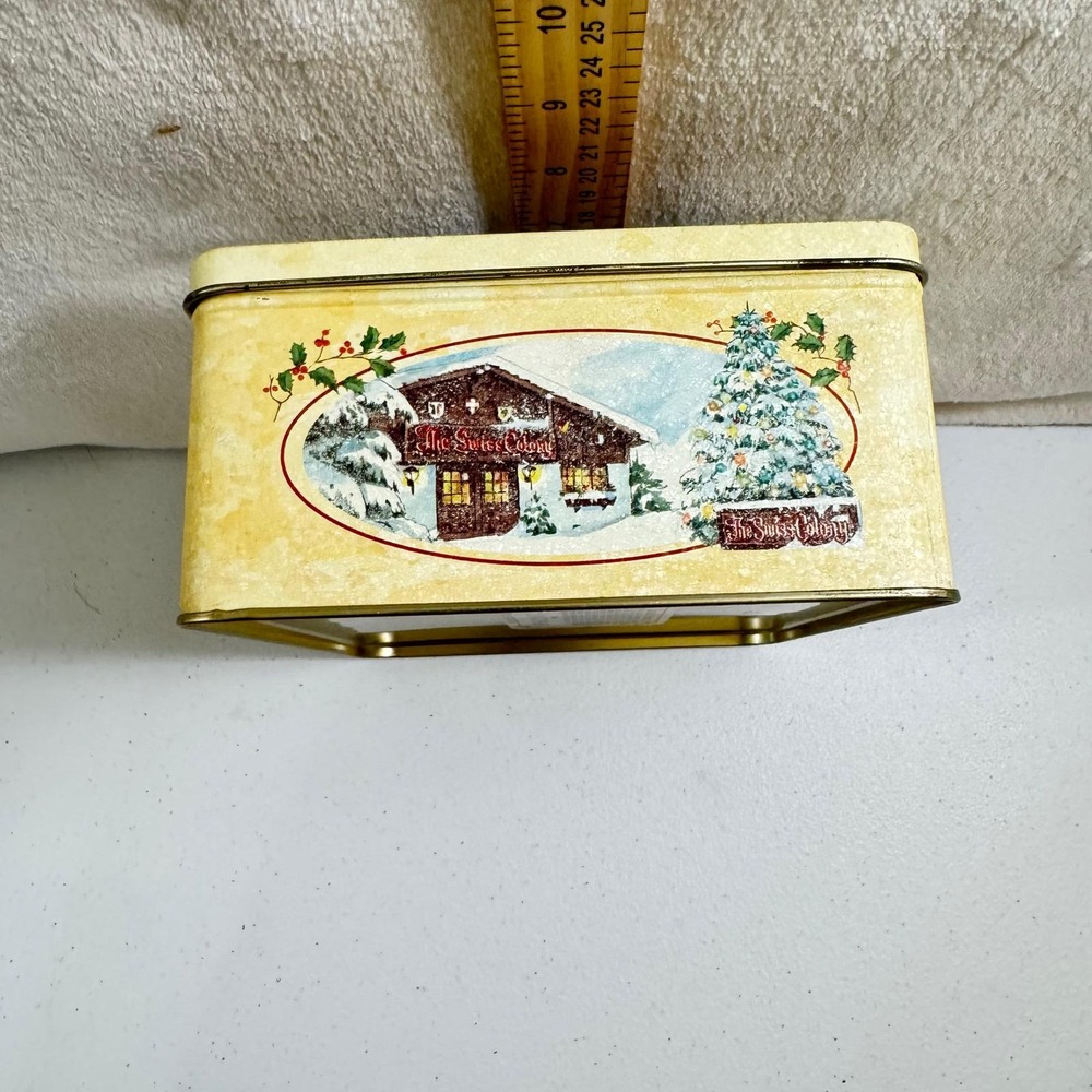 Swiss Colony VTG Xmas Tin Monroe Wisconsin Helen Endres Winter Scene brownie box - Picture 4 of 6
